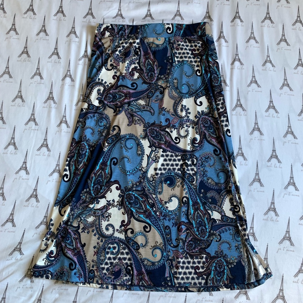 LAURA PETITES BLUE AND WHITE PATTERNED LONG SKIRT WOMENS SIZE M